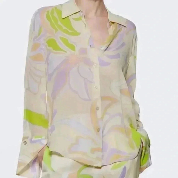 FLORAL Print Shirt - Picture 9 of 12